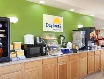 Days Inn By Wyndham Centerville 