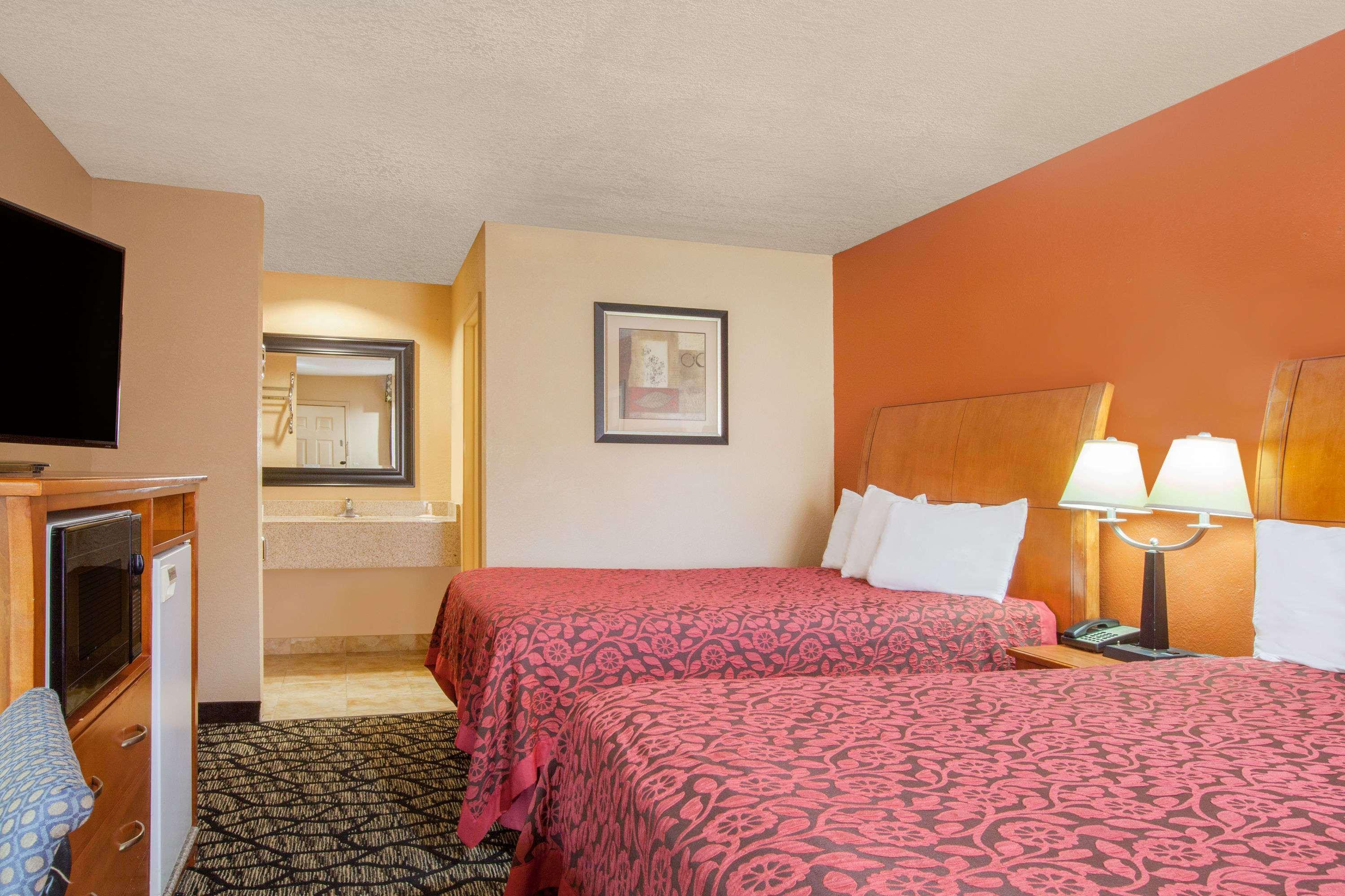 Hotel Days By Wyndham